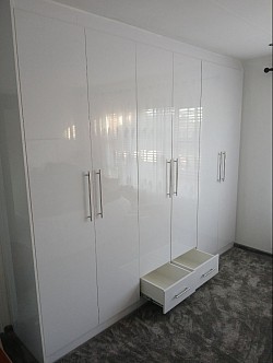 High gloss white wardrobe